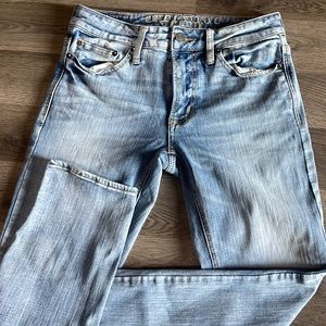 American Eagle light blue Jean slim 28 x 30